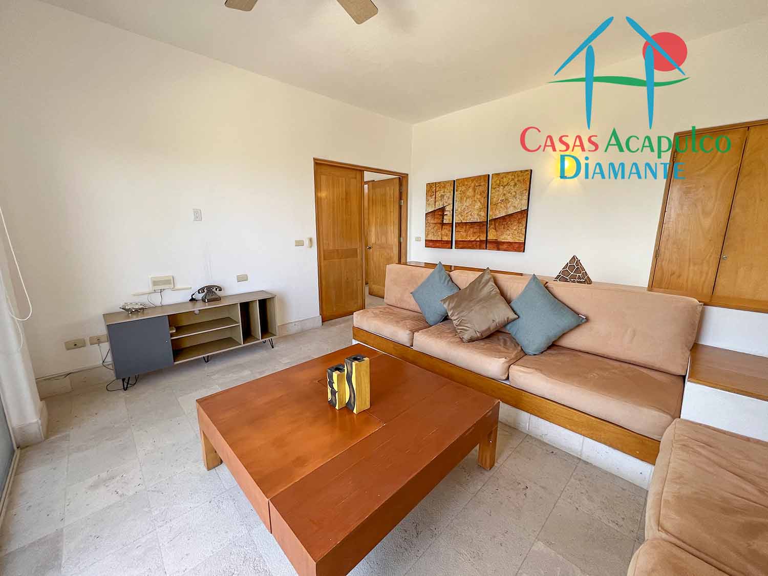 Brisas del Marqués Palmetto 3 - Sala de televisión 6